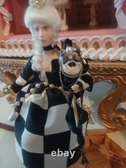 1/12 Porcelin Dolls House Doll