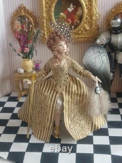 1/12 Porcelin Dolls House Doll. 15cm In Height