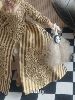 1/12 Porcelin Dolls House Doll. 15cm In Height