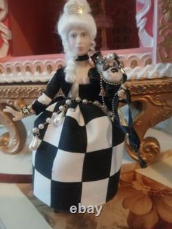 1/12 Porcelin Dolls House Doll