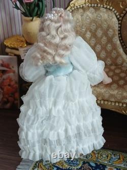 1/12 Porcelin Dolls House Doll? 8cm In Height. I Combine P&P