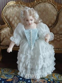 1/12 Porcelin Dolls House Doll? 8cm In Height. I Combine P&P
