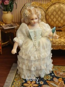 1/12 Porcelin Dolls House Doll? 8cm In Height. I Combine P&P