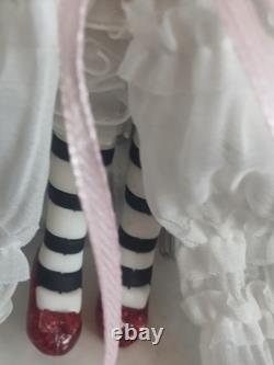 1/12 Porcelin Dolls House Doll. ART. Display? 16cm In Height