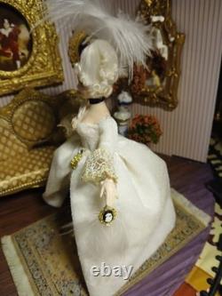 1/12 Porcelin Dolls House Doll. ART. Display? 16cm In Height
