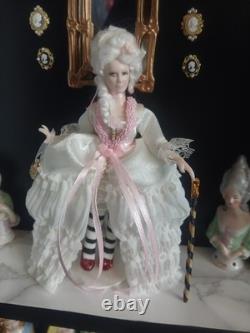 1/12 Porcelin Dolls House Doll. ART. Display? 16cm In Height