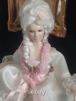 1/12 Porcelin Dolls House Doll. ART. Display? 16cm In Height
