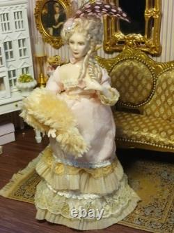 1/12 Porcelin Dolls House Doll! Beautiful