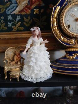 1/12 Porcelin Dolls House Doll. Beautiful? 15cm In Height