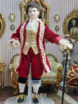 1/12 Porcelin Dolls House Doll. Beautiful. 16cm In Height