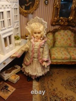 1/12 Porcelin Dolls House Doll Child