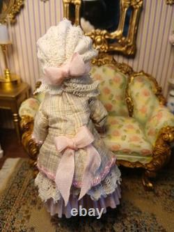 1/12 Porcelin Dolls House Doll Child