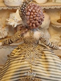 1/12 Porcelin Dolls House Doll. Exquisite. 16cm In Height