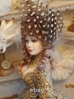 1/12 Porcelin Dolls House Doll. Exquisite. 16cm In Height