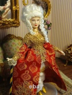 1/12 Porcelin Dolls House Doll. I Combine P&P