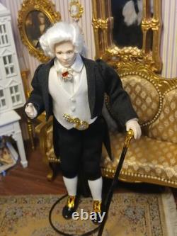 1/12 Porcelin Dolls House Doll. Stunning