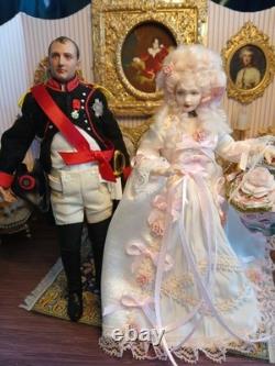1/12 Porcelin Marie Antoinette Dolls House Doll