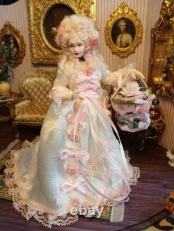 1/12 Porcelin Marie Antoinette Dolls House Doll
