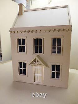 1/12 scale Dolls House Stratfield Cottage 4 rooms kit by Dolls House Direct