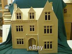 1/12th scale Dollsl House The Draycott Gothic House KIT