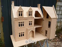 1/12th scale Dollsl House The Draycott Gothic House KIT