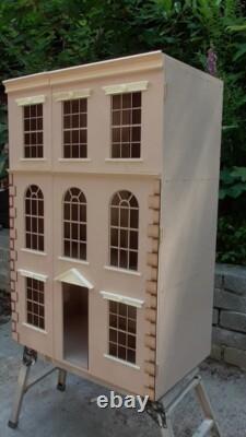 1.6TH Dolls House, 1.6th scale Dolls House, Doll, Miniatures, KIT