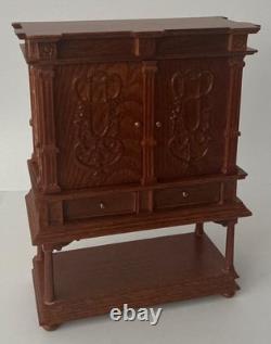 112th Scale Dolls House Miniatures Cabinet