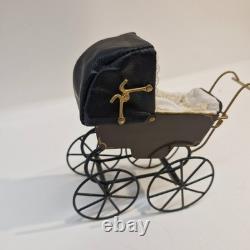 112th scale Dolls House, Quality Pram British made VS02