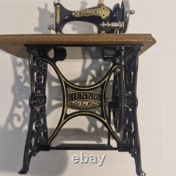 112th scale Dolls House, Sewing Machine on Stand By Bodo Hennig VEF73