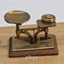 112th scale Dolls House, Solid Brass Working Scales Top Quality VS15