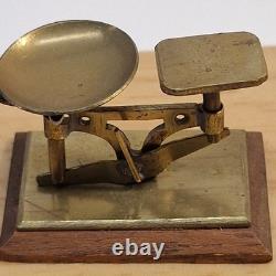 112th scale Dolls House, Solid Brass Working Scales Top Quality VS15