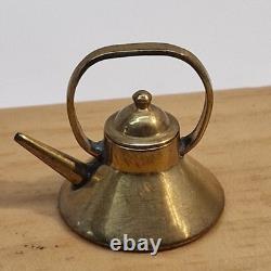 112th scale Dolls House, Solid Cooper Kettle Round Top Quality VS11