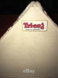116th Scale vintage Triang Dolls House. No 76