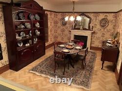 12 Room Victorian Dolls House, Conservatory Fully Furnished Electric Lights 112