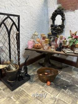12th Scale Dolls House Miniatures Witch/Wizard/Spooky/Halloween