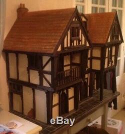 12th Scale Tudor Dolls House