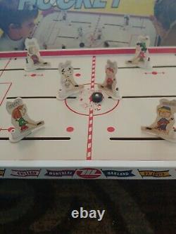 1972 Game Snoopy And His Pals The Peanuts Gang, Ice Hockey Game Complete