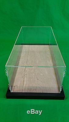 20 x 15 x 15 Inch Table Top Acrylic Display Case for Doll, Dollhouses, miniature