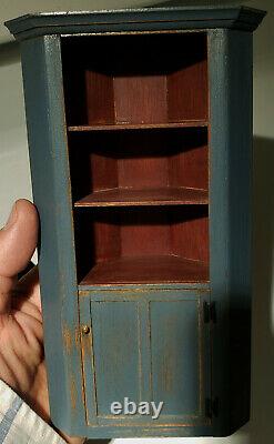 2018 Barbara Vajnar DH Mini Cupboard + 26 pieces of Jane Graber Stoneware + Pin