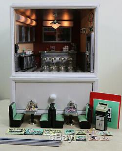 AG American Girl Mini's Illuma Room Lil's Diner, Accessories Mini Dollhouse