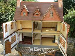 Albury House handmade collector's dollshouse