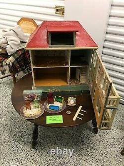 Antique 1920s Dollhouse Thought to be Moritz Gottschalk