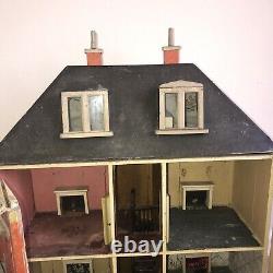 Antique Dolls House, A Rare Swan House. Collectors Item