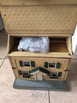 Antique Schoenhut Doll House with Original Furniture & 3 Rare Dolls