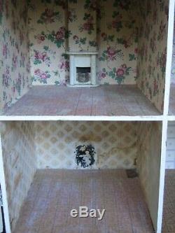 Antique / Vintage Dolls House G & J Lines