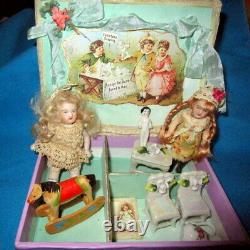Antique miniature doll set/doll house furnitures in Chromo/Scrap box / Germany