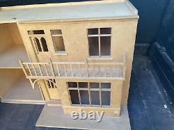 Art Popular Great House Doll Old Wood Chipboard