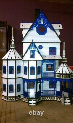 Ashley Gothic Victorian Dollhouse Kit Quarter Scale 148