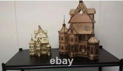 Ashley Gothic Victorian Dollhouse Quarter Inch/ 148 scale Kit