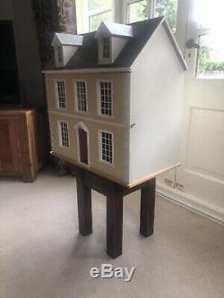 Beautiful Cream Dolls House Including Furniture Set Collectors Piece New